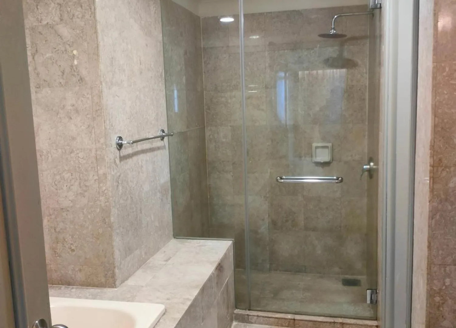 Kl Brave Service And Suite At Times Square Kuala Lumpur Apartamento
